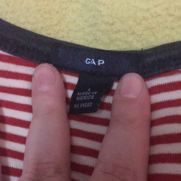 GAP Striped Cap-Sleeved Tee Size L - Picture 4 of 4